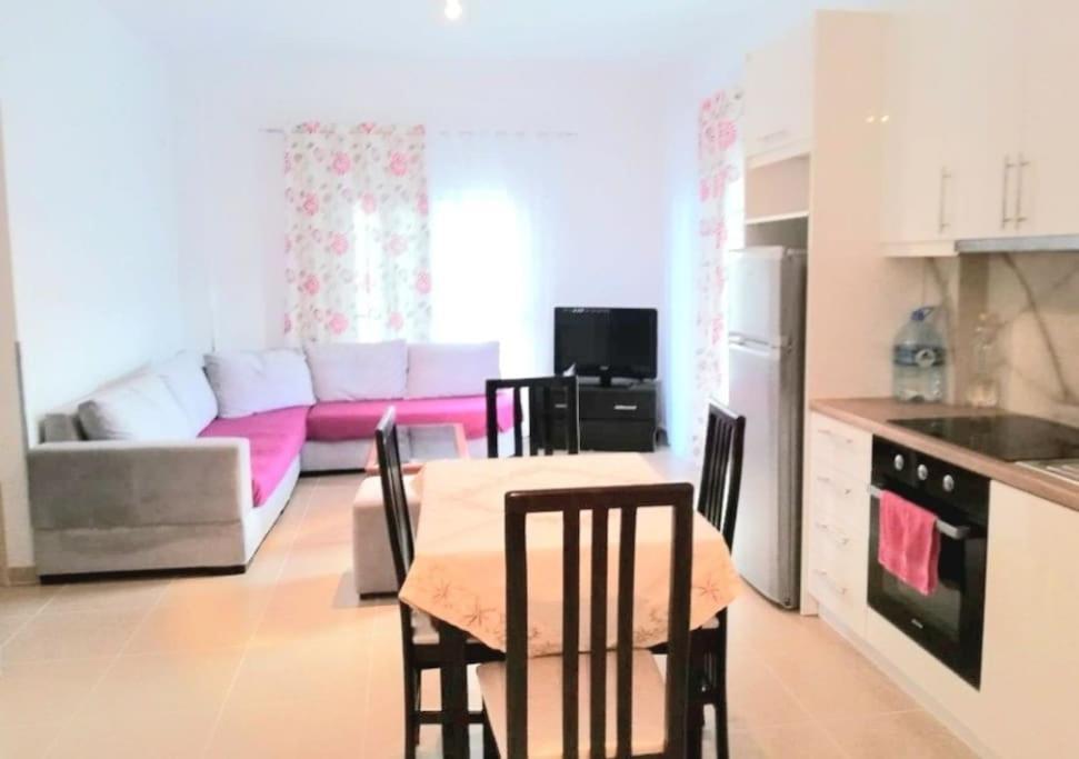 Saranda Relax New Apartment-Rare Find Near Port *