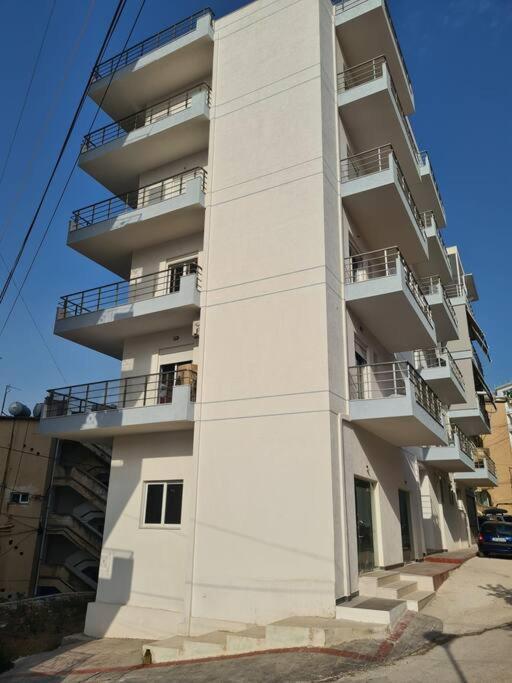 Saranda Relax New Apartment-Rare Find Near Port * Saranda